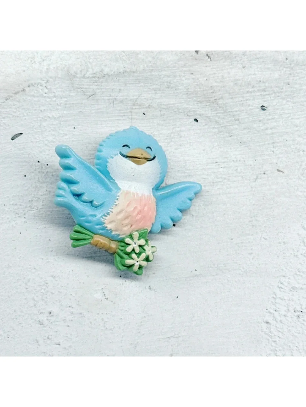 1056mc. Blue Bird Plastic Brooch